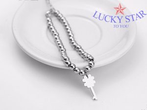 Vòng tay nữ - chuỗi bi cỏ bốn lá