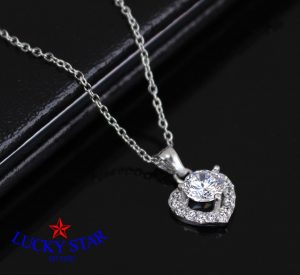 Dây chuyền trái tim đính đá