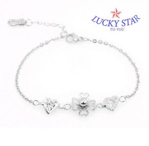 Trang sức hè sôi động