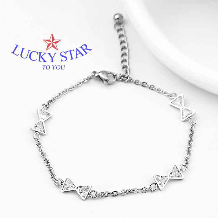 Lắc tay nơ đính đá Lắc tay nơ đính đá