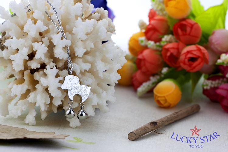 Dây chuyền dê gắn chuông tòn ten độc đáo (5)