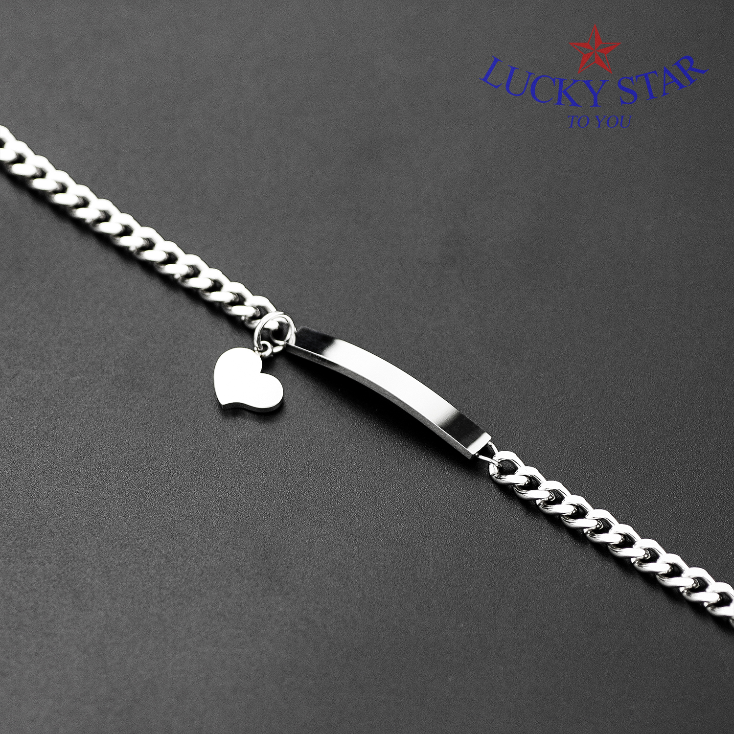 Lắc tay bảng trái tim cá tính Lắc tay bảng trái tim cá tính