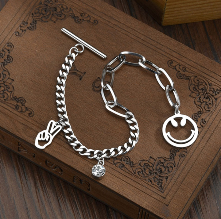 Lắc tay mặt cười cá tính inox trắng sáng Lắc tay mặt cười cá tính inox trắng sáng