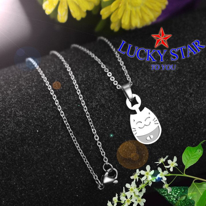 Dây chuyền mèo Totoro may mắn đưa bạn trở về tuổi thơ Dây chuyền mèo Totoro may mắn đưa bạn trở về tuổi thơ