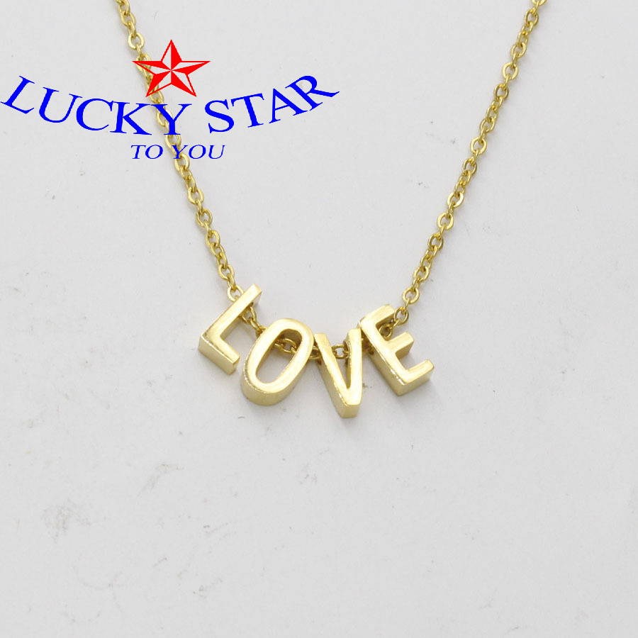 Dây chuyền chữ love đính rời xinh xắn Dây chuyền chữ love đính rời xinh xắn